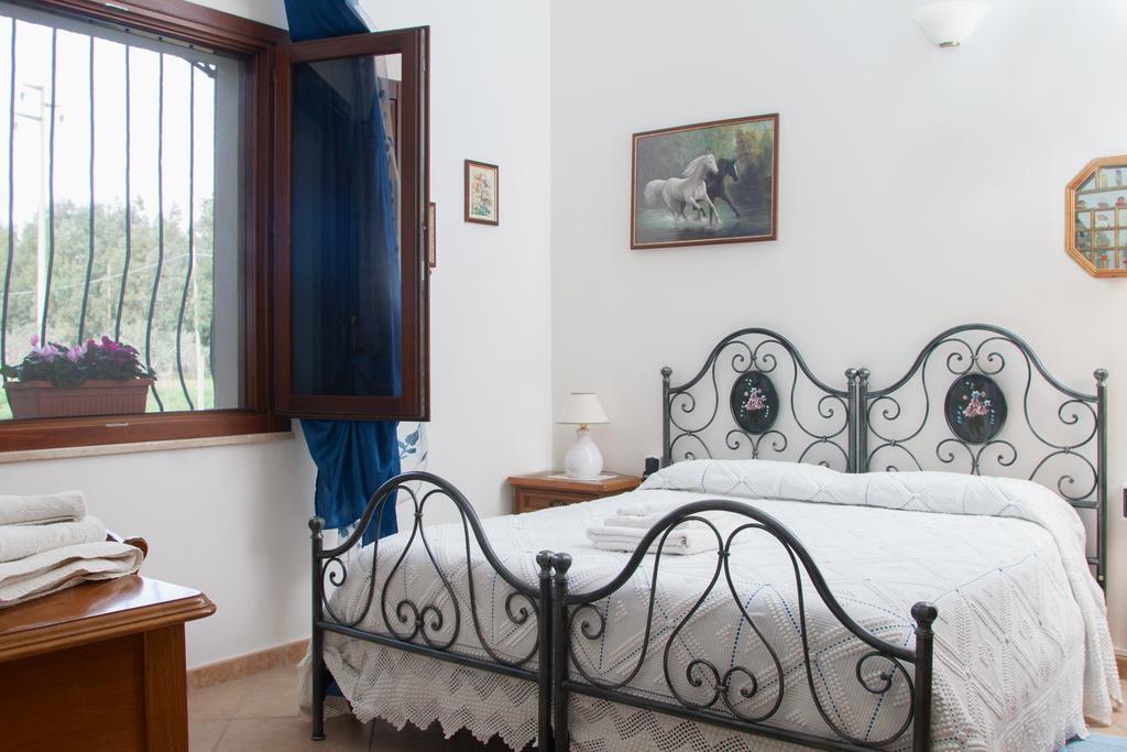 Il Vecchioliveto Di Ornella Bed & Breakfast Marrùbiu Екстериор снимка