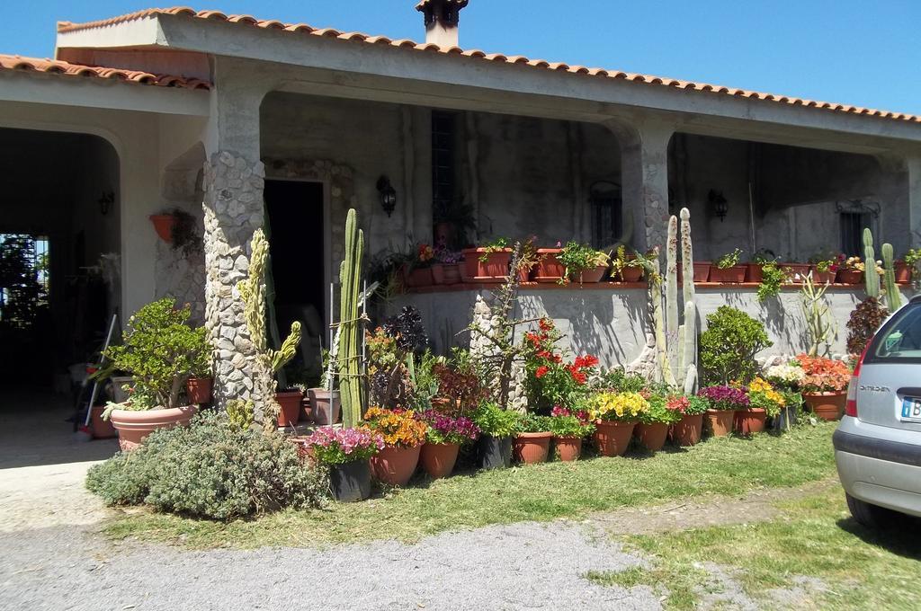 Il Vecchioliveto Di Ornella Bed & Breakfast Marrùbiu Екстериор снимка
